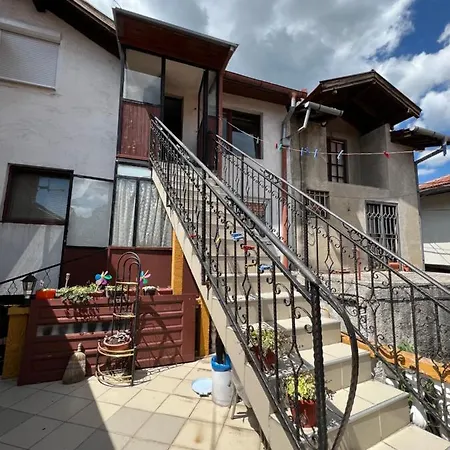 Apartment Apartman Kovaci